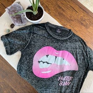 ✨2/$22 Frankie & Finnigan Graphic Tee